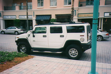 Window-tinting-applied-to-a-Hummer